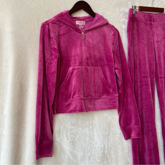 NEW Size Medium Juicy Couture Velour Jacket & OG Big Bling Flare Track Pants Set - Picture 5 of 8